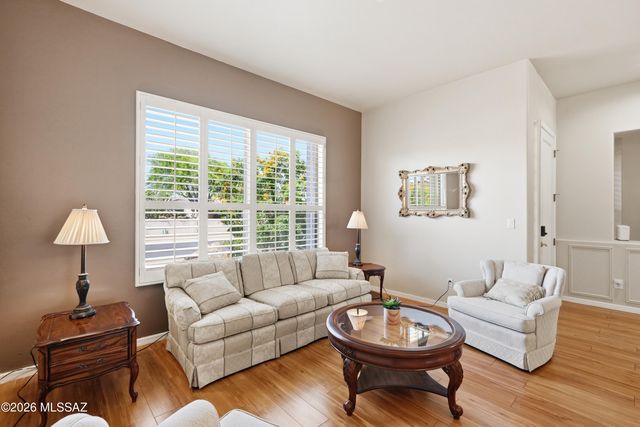 7693 W Sunlark Way, Tucson, AZ 85743