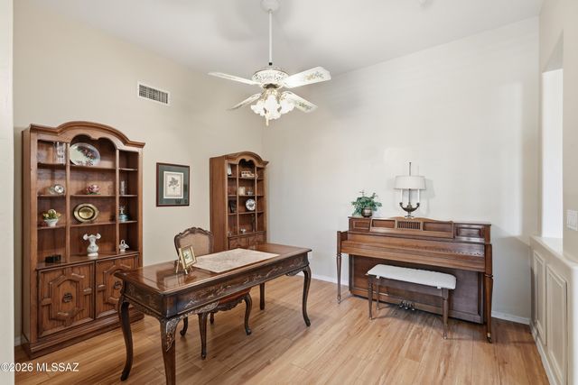 7693 W Sunlark Way, Tucson, AZ 85743