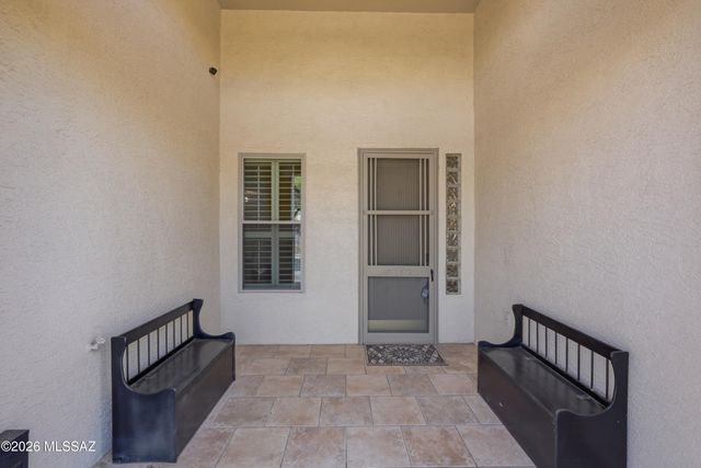 7693 W Sunlark Way, Tucson, AZ 85743