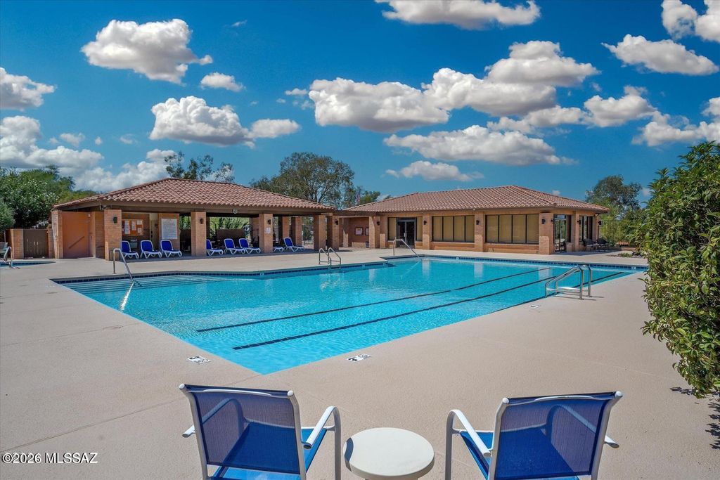 7693 W Sunlark Way, Tucson, AZ 85743