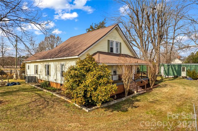 1022 Railroad Avenue, China Grove, NC 28023