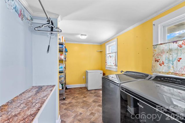 1022 Railroad Avenue, China Grove, NC 28023