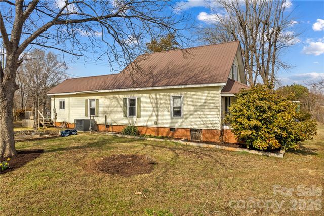 1022 Railroad Avenue, China Grove, NC 28023