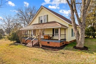 1022 Railroad Avenue, China Grove, NC 28023