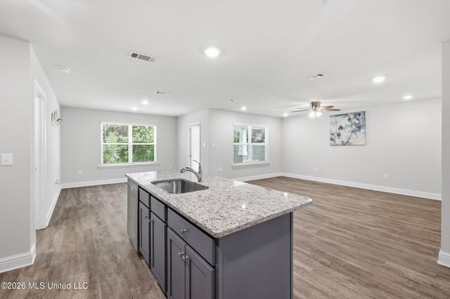 6587 Eastland Circle, Biloxi, MS 39532