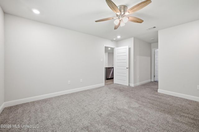 6587 Eastland Circle, Biloxi, MS 39532