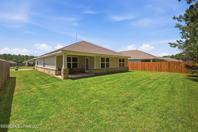 6587 Eastland Circle, Biloxi, MS 39532