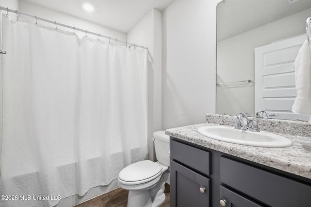 6587 Eastland Circle, Biloxi, MS 39532
