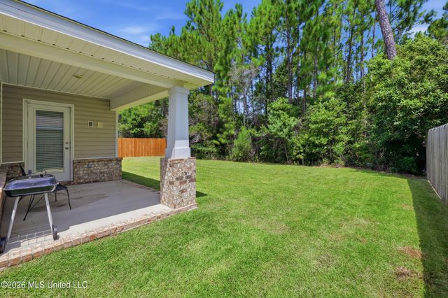 6587 Eastland Circle, Biloxi, MS 39532