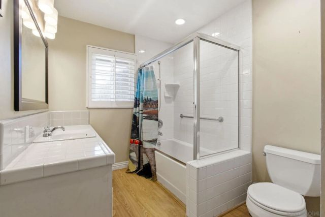6454 Del Cerro Blvd, San Diego, CA 92120