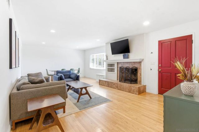 6454 Del Cerro Blvd, San Diego, CA 92120