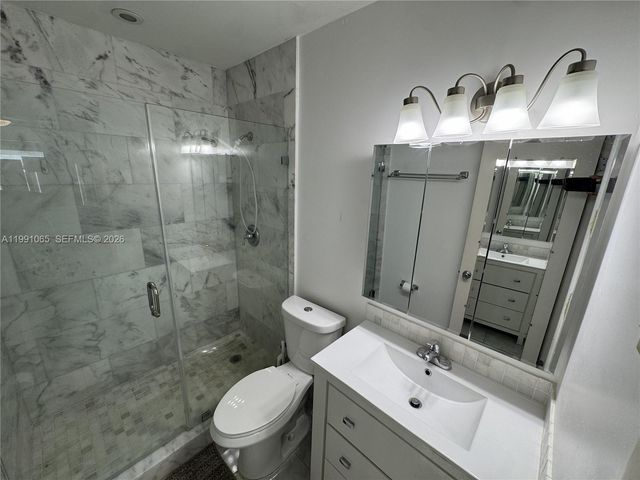 5300 Washington Street V407, Hollywood, FL 33021