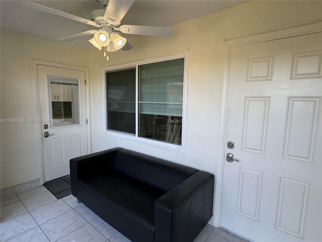5300 Washington Street V407, Hollywood, FL 33021