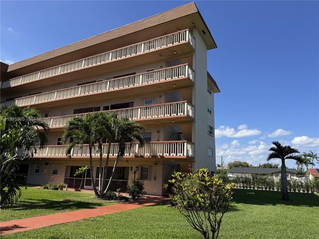 5300 Washington Street V407, Hollywood, FL 33021