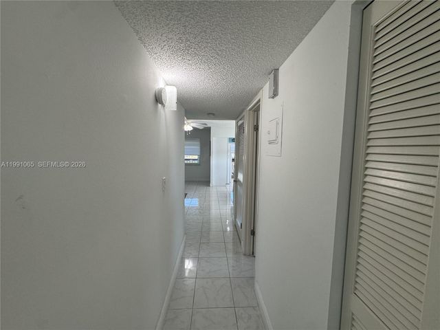 5300 Washington Street V407, Hollywood, FL 33021