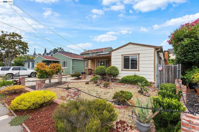 3270 Keith Ave, Castro Valley, CA 94546