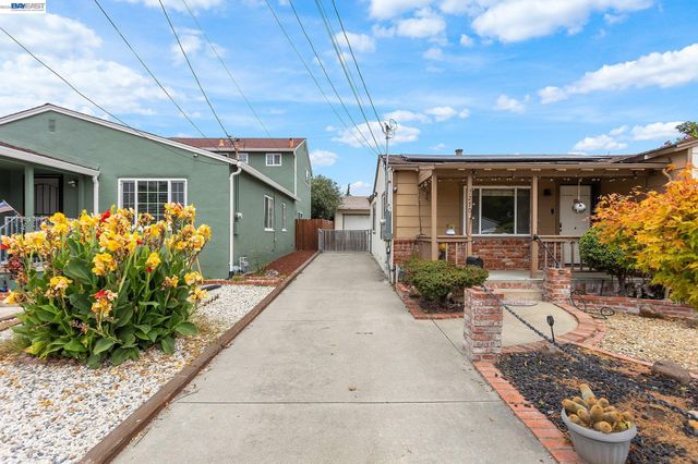 3270 Keith Ave, Castro Valley, CA 94546