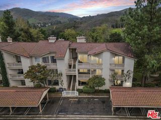 5744 Oak Bend Lane 306, Oak Park, CA 91377