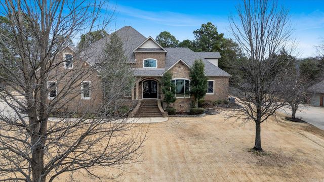 408 Huntcliff Drive, Jonesboro, AR 72404