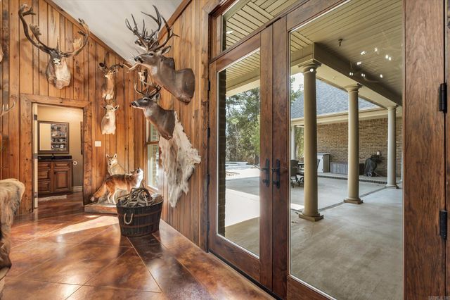 408 Huntcliff Drive, Jonesboro, AR 72404