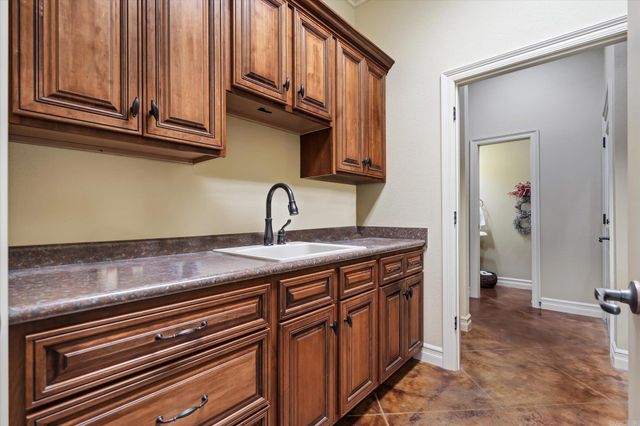 408 Huntcliff Drive, Jonesboro, AR 72404