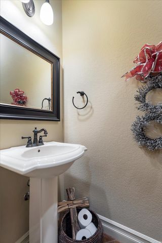 408 Huntcliff Drive, Jonesboro, AR 72404