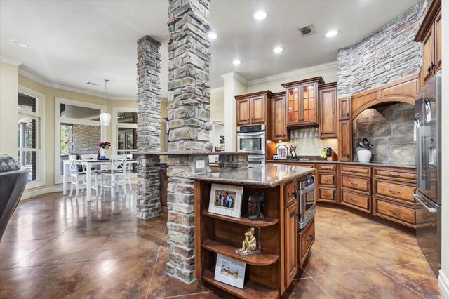 408 Huntcliff Drive, Jonesboro, AR 72404