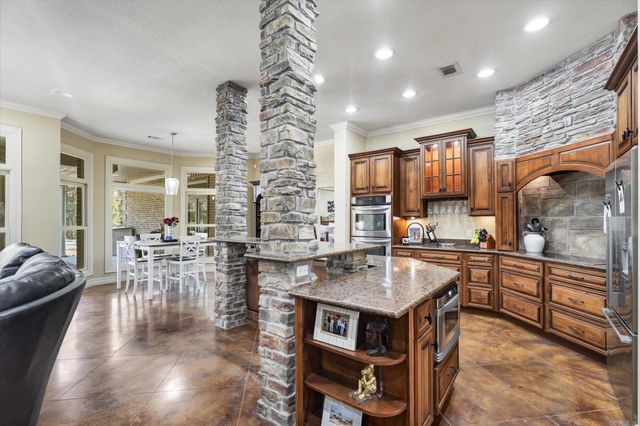 408 Huntcliff Drive, Jonesboro, AR 72404