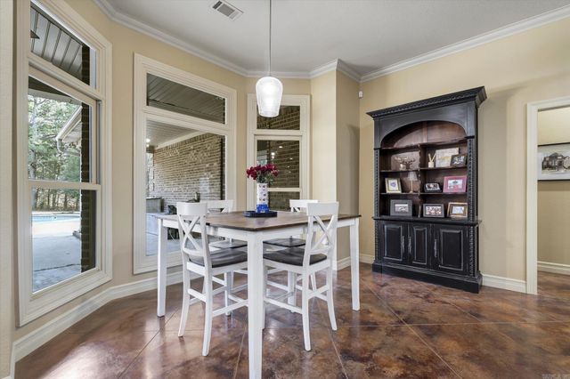 408 Huntcliff Drive, Jonesboro, AR 72404