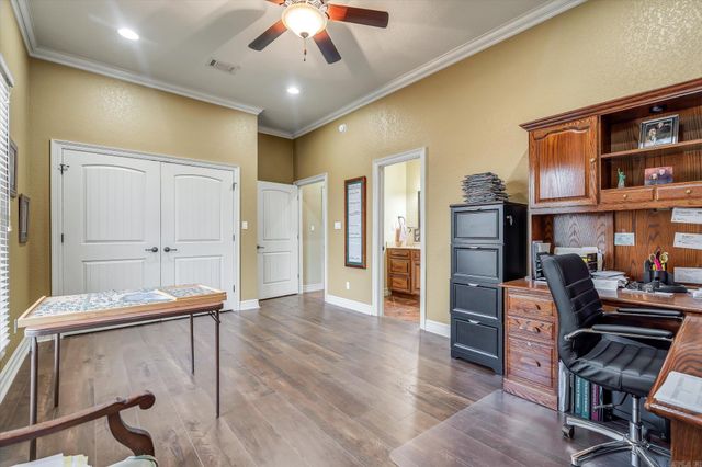 408 Huntcliff Drive, Jonesboro, AR 72404