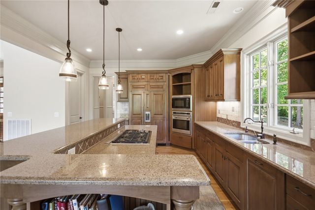 130 River Ridge Road, Sunset, SC 29685