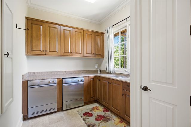 130 River Ridge Road, Sunset, SC 29685