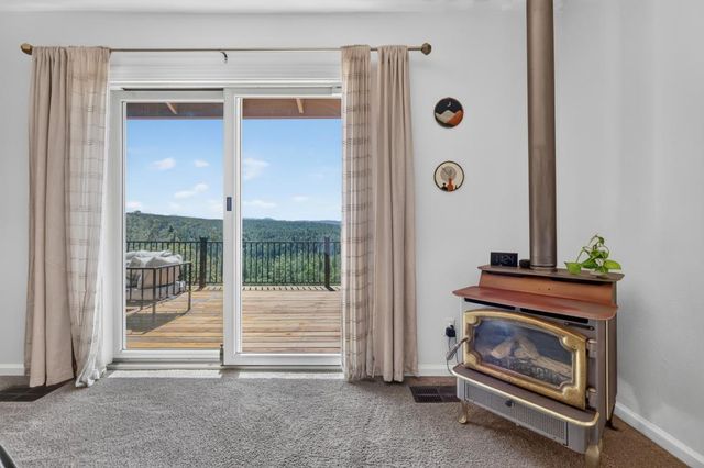 4820 Shooting Star Rd, Pollock Pines, CA 95726