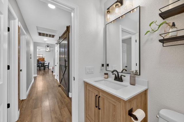 4820 Shooting Star Rd, Pollock Pines, CA 95726