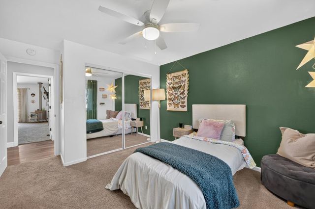 4820 Shooting Star Rd, Pollock Pines, CA 95726