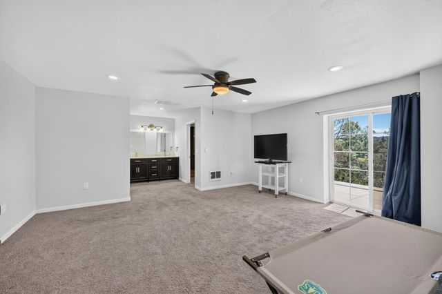 4820 Shooting Star Rd, Pollock Pines, CA 95726
