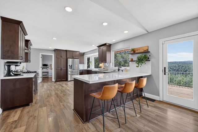 4820 Shooting Star Rd, Pollock Pines, CA 95726