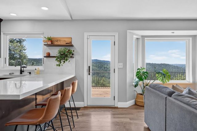 4820 Shooting Star Rd, Pollock Pines, CA 95726