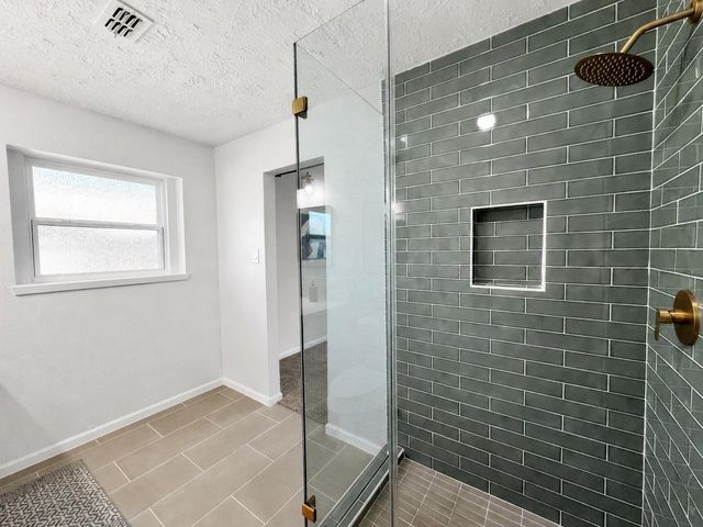 2703 Northern Drive, League City, TX 77573
