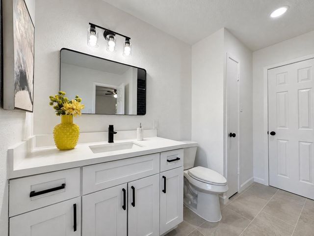 2703 Northern Drive, League City, TX 77573
