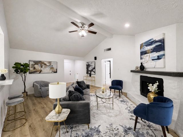 2703 Northern Drive, League City, TX 77573