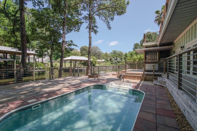 398 W Point Washington Road, Santa Rosa Beach, FL 32459