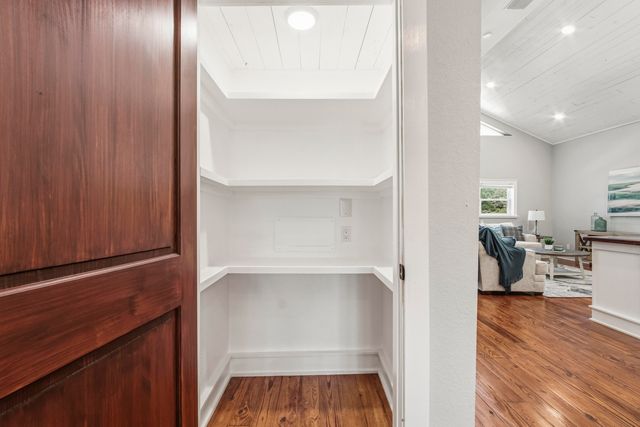 398 W Point Washington Road, Santa Rosa Beach, FL 32459