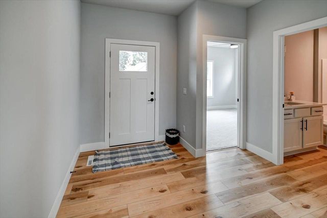6620 Grouse Woods Road, Deforest, WI 53532