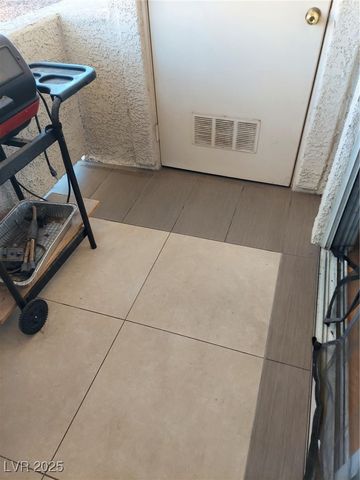 3425 East Russell Road 161, Las Vegas, NV 89120