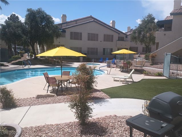 3425 East Russell Road 161, Las Vegas, NV 89120