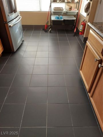 3425 East Russell Road 161, Las Vegas, NV 89120