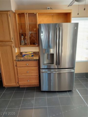 3425 East Russell Road 161, Las Vegas, NV 89120