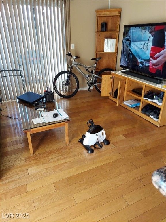 3425 East Russell Road 161, Las Vegas, NV 89120