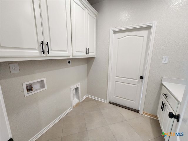 700 Golden Eagle Drive, Salado, TX 76571